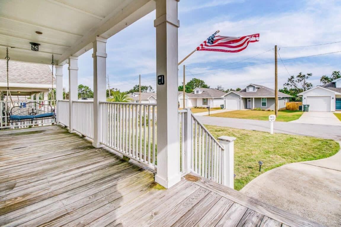 Cam'S Coastal Cottage- Nas Pensacola, Close To Beach ภายนอก รูปภาพ