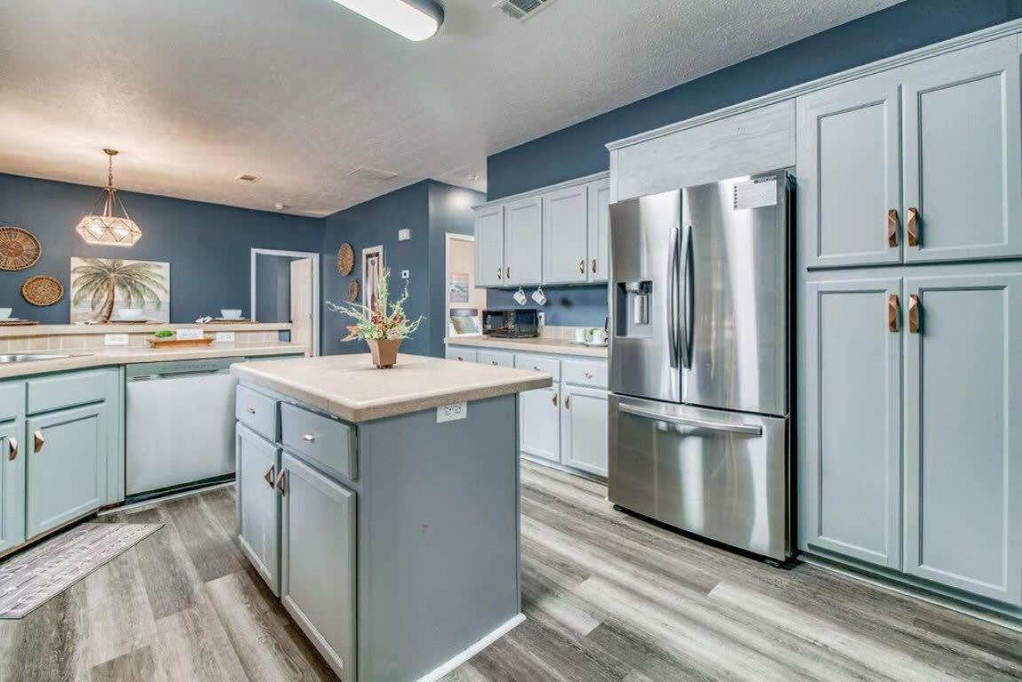 Cam'S Coastal Cottage- Nas Pensacola, Close To Beach ภายนอก รูปภาพ